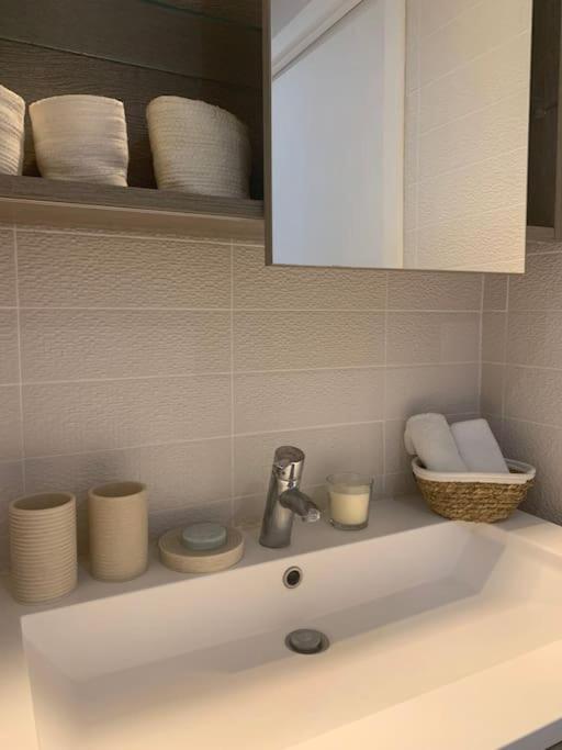Appartement Parisien- Calme Et Lumineux -2 Pax